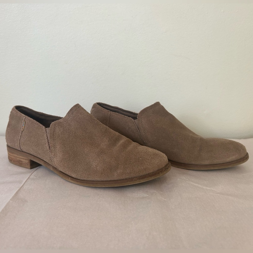 TOMS - Picture 1 of 3